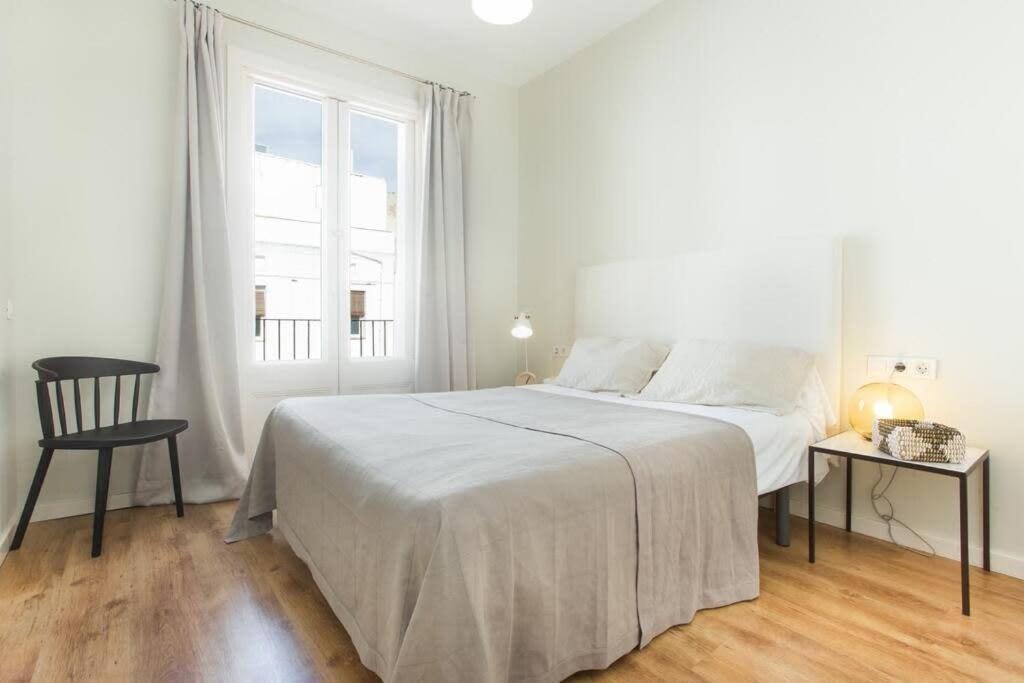 4Bedroom Apart With Balcony In Las Ramblas 3-2 Barcelona Eksteriør billede