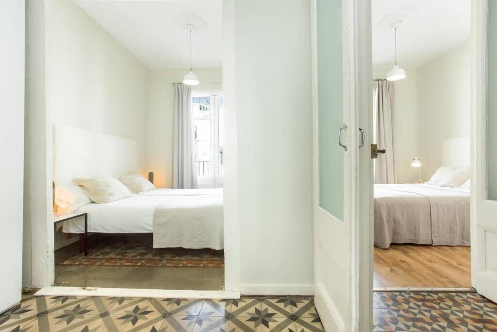 4Bedroom Apart With Balcony In Las Ramblas 3-2 Barcelona Eksteriør billede